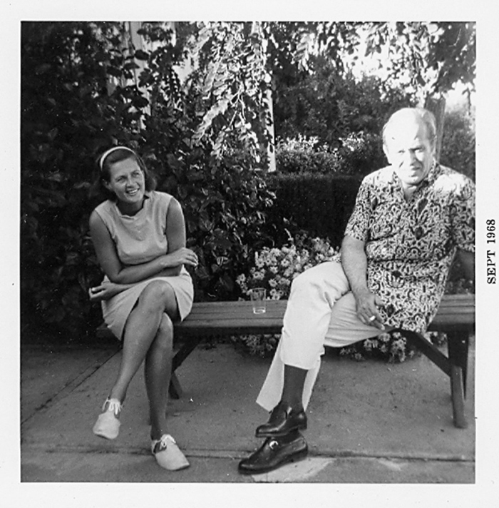 PrevUnident BrendaPolsinelli LLCavalli (Howard+KayCann home BayLaurelDr MenloPark) 9-15-68